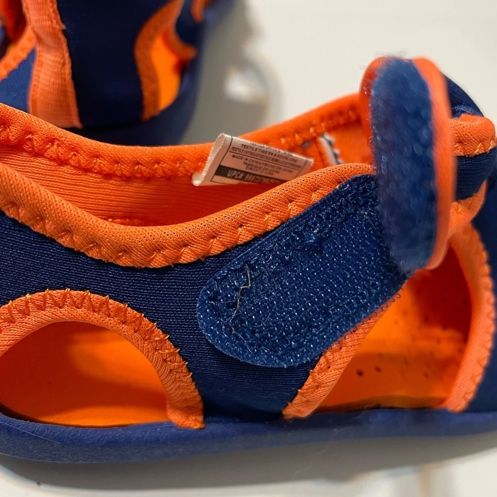 OshKosh Little Kids Water Shoes Orange Blue Size 12